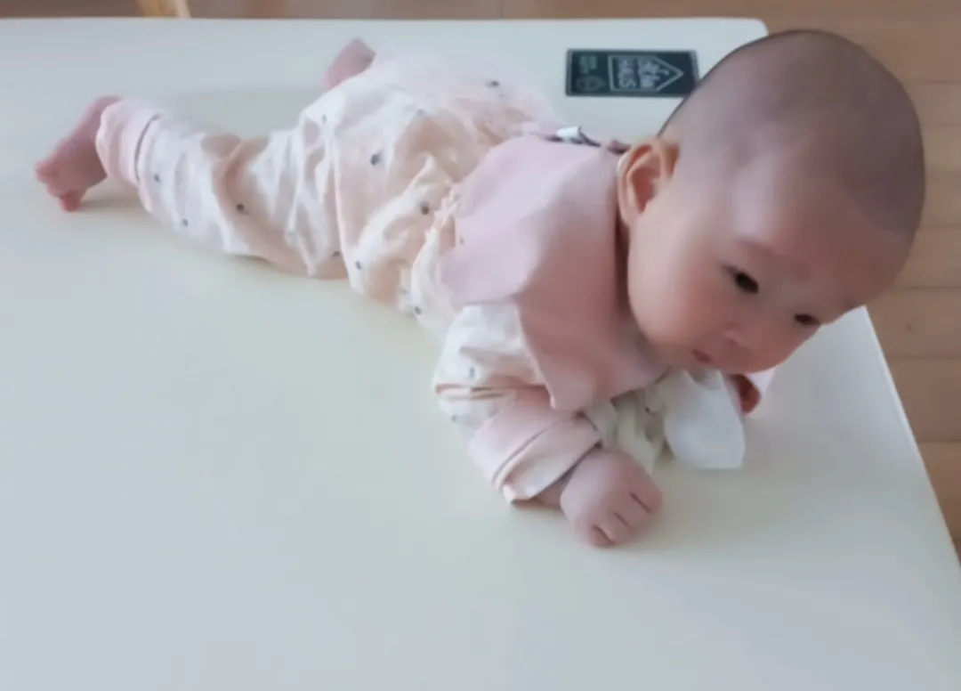 배밀이?? 시작한 맘빠님들?
