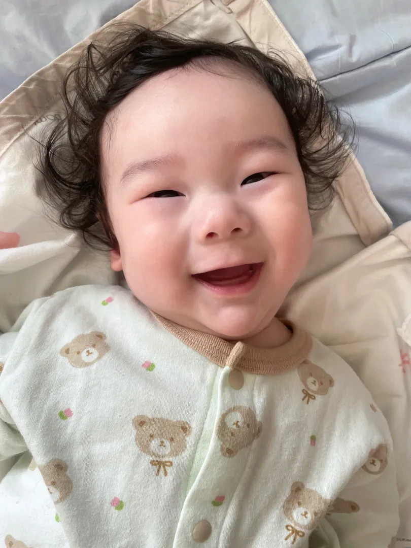 요즘 육아 더 힘드시죠?