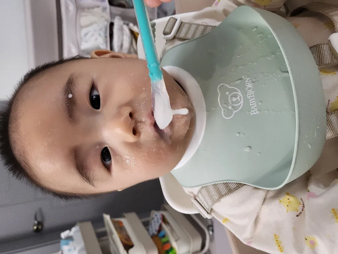 순한 아기 있나요?
