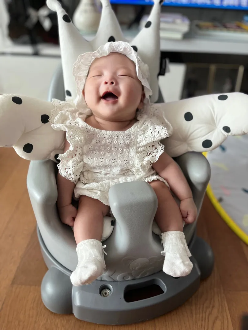 아들인데 샤랄라 공쥬옷 입혀보앗어요...😆😝🤣🥰(아들 미안..ㅎ)
