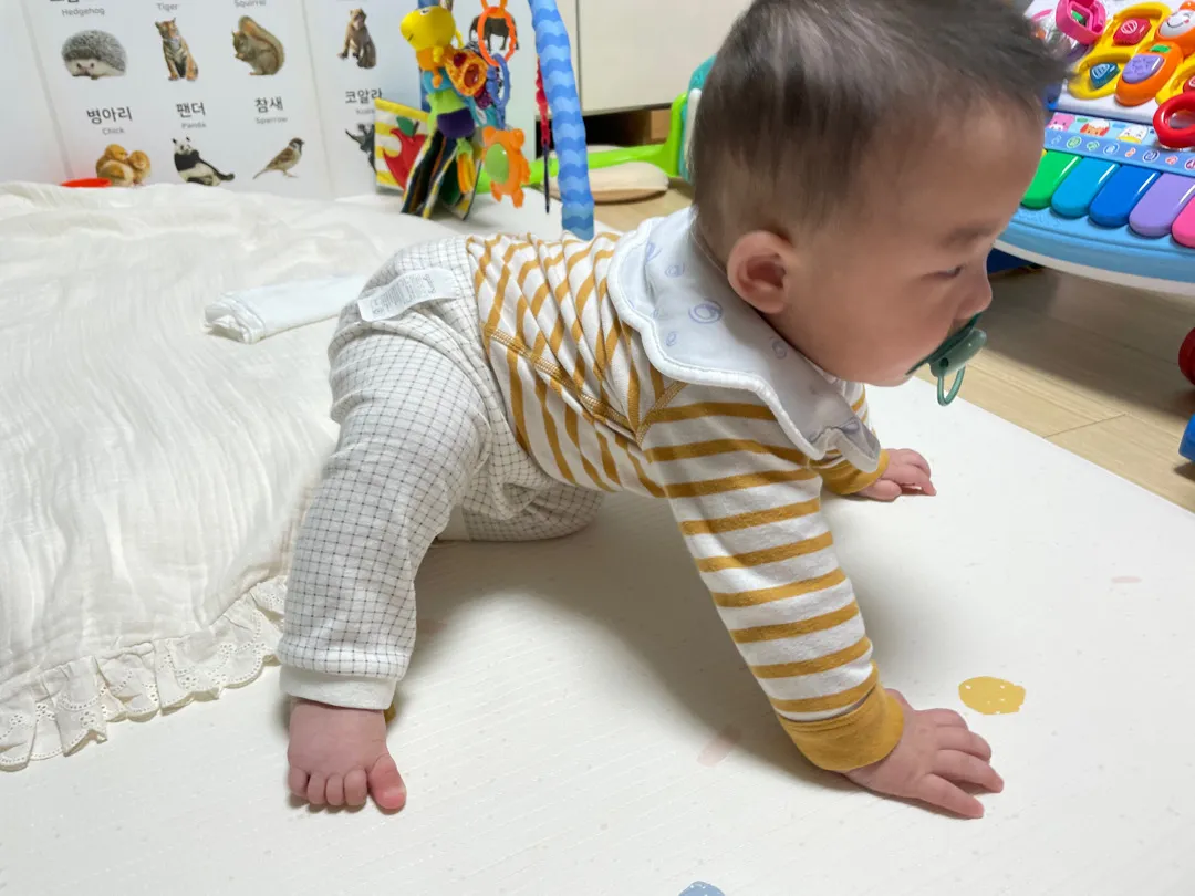 이거 무슨 자세일까요??