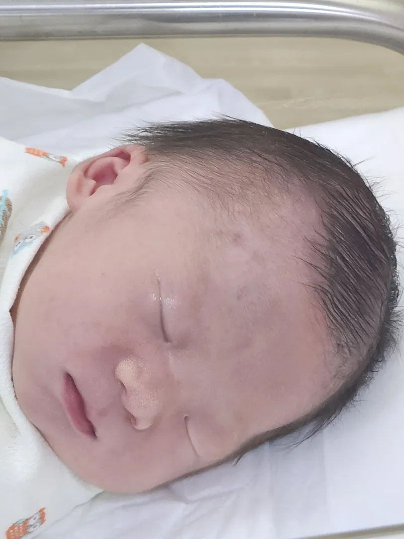 아기 태어났어요❤️