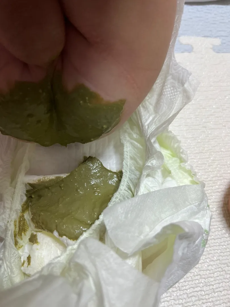 아가 응가요  이거 설산가요  사진죄송해요 2개가안되나봐용