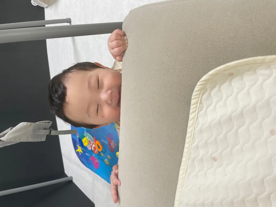 혹시 벌써 서는 아기 있나요?