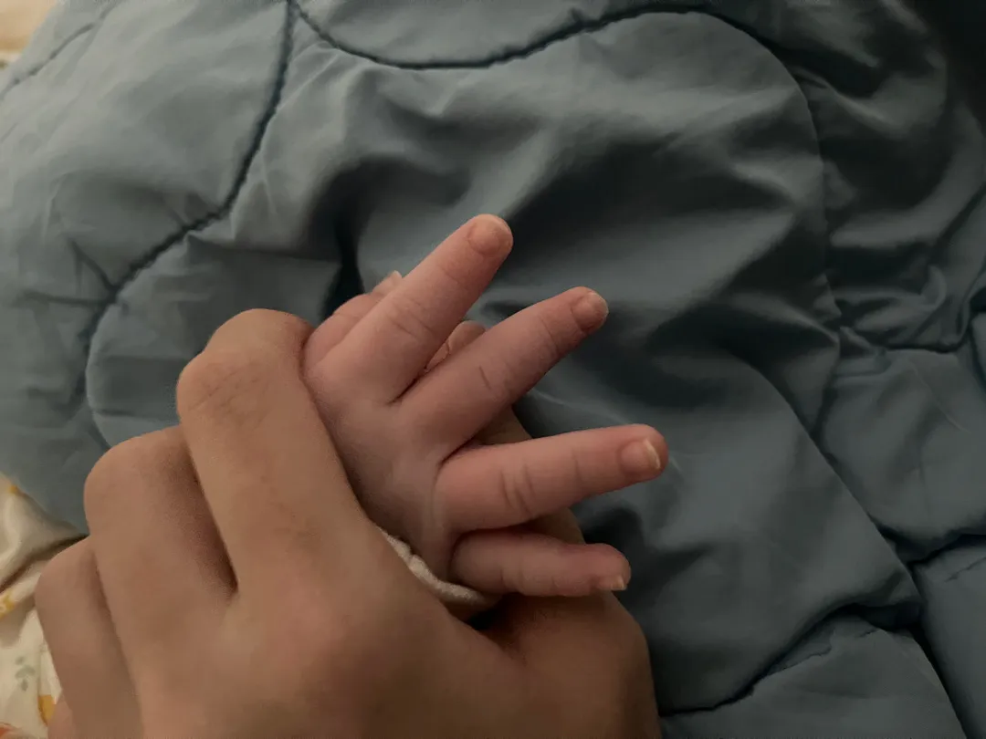 손톱 뭘로 깍으세요?