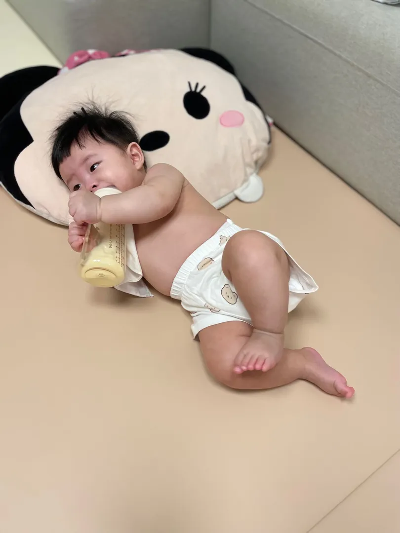 210일남자아기너무마니먹는데