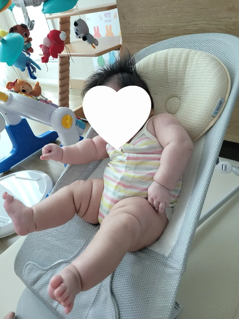 자꾸 다리랑 머리를 들어올려요
