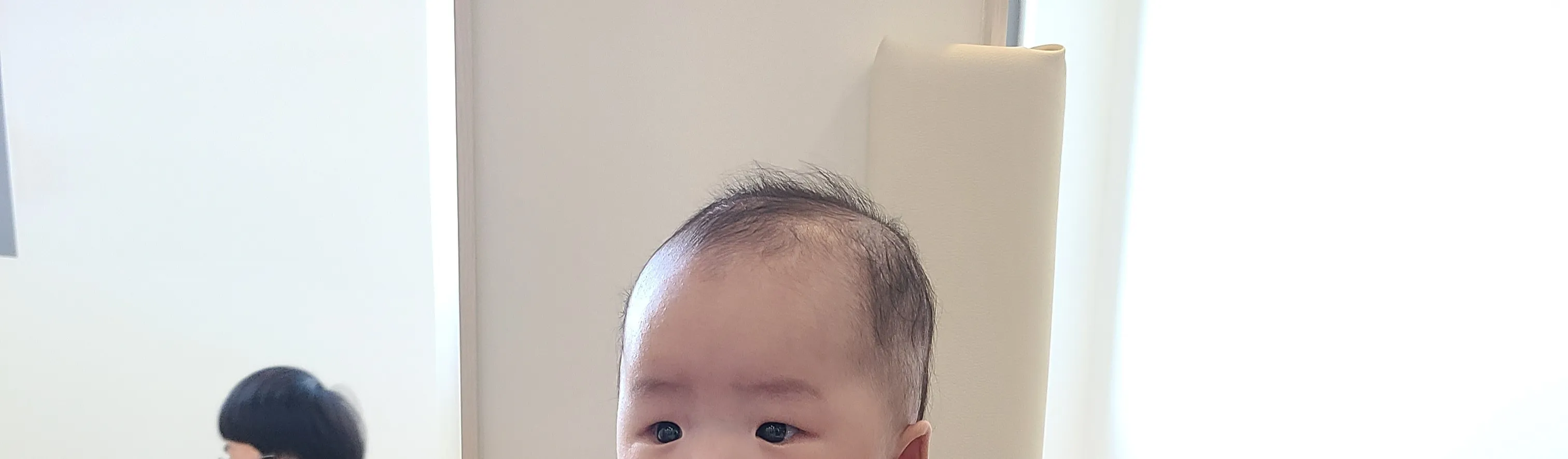 머리숱없는 남아  베냇머리밀어줘야하나요?