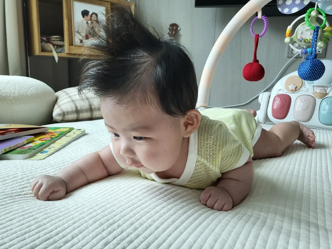 막냉이도 뒤집기 성공했습니다☺️