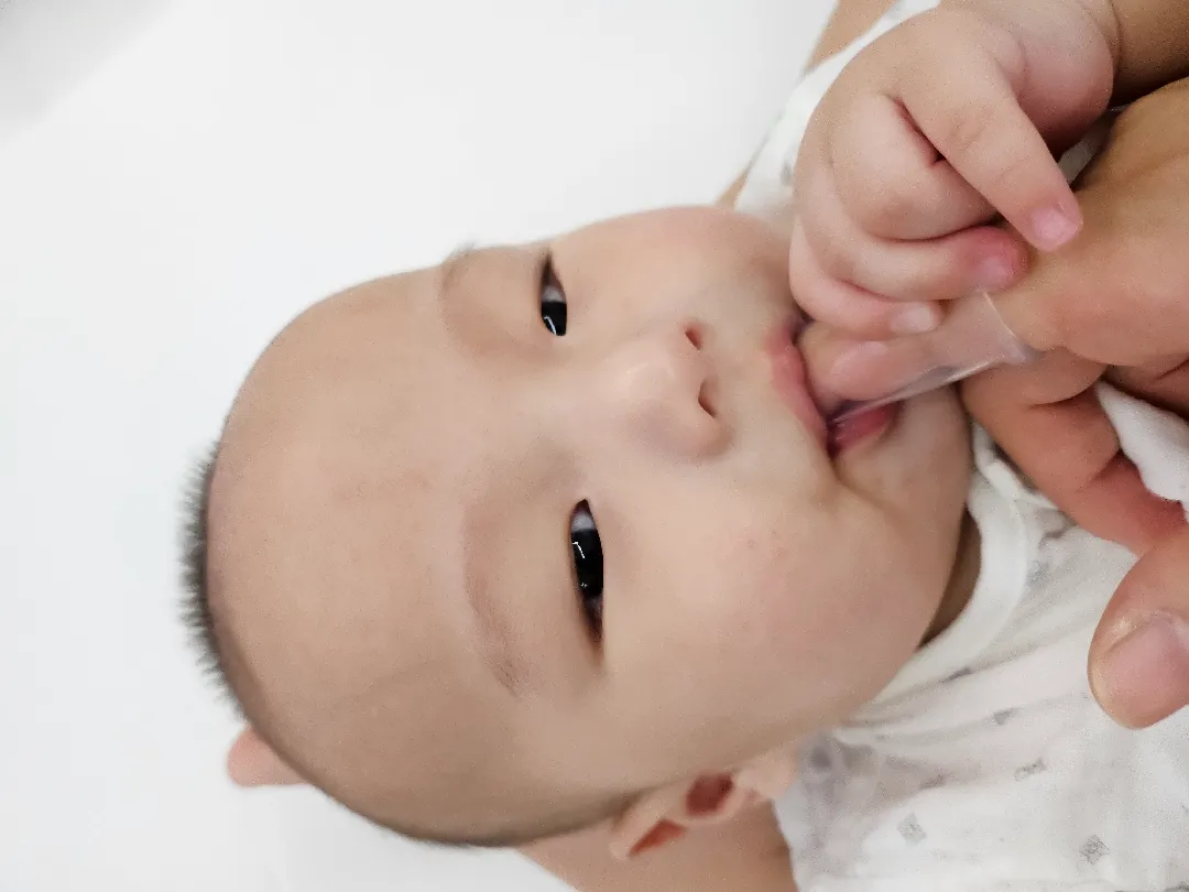 이유식 시작후~