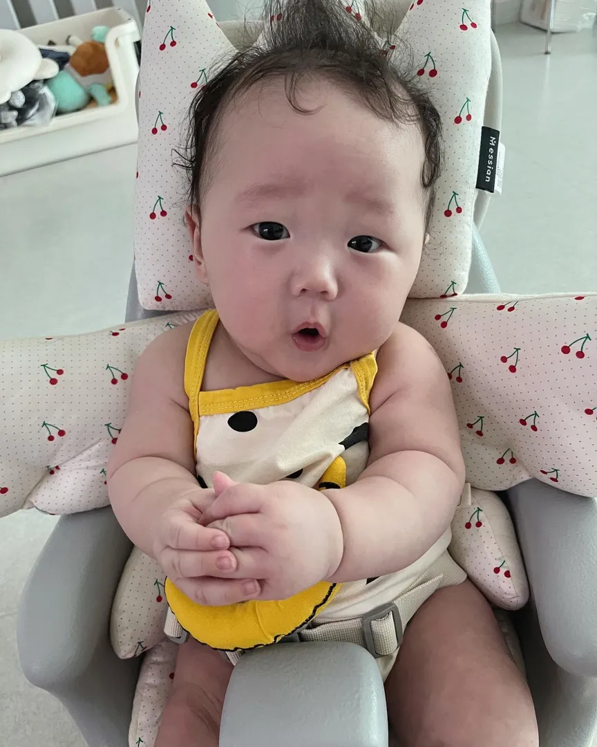 120일 아가 8-9키로 괜찮은걸까요..?
