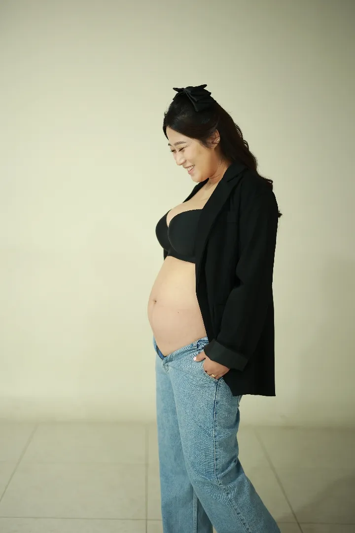 30주 만삭사진 올려봐요 ^_^