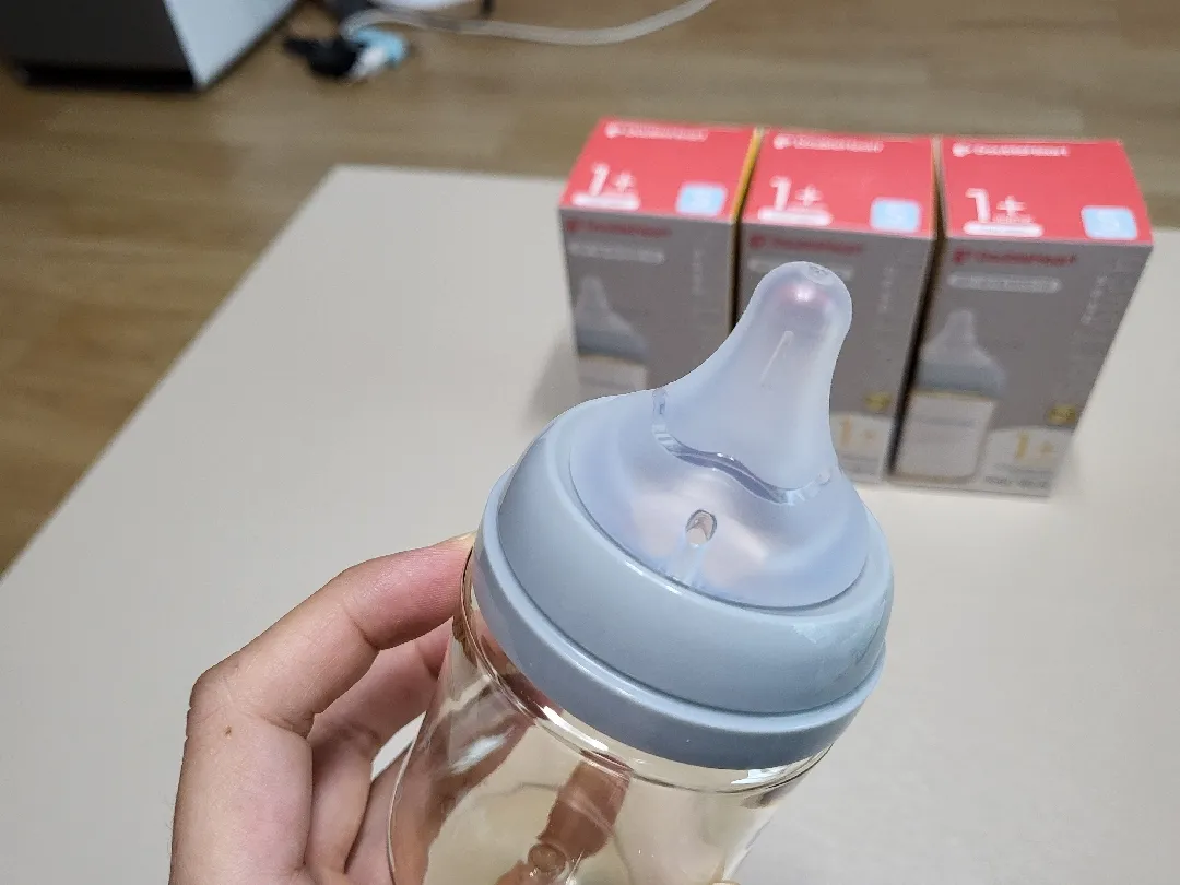더블하트젖병 3세대 나왔대서 사봤어용ㅋ