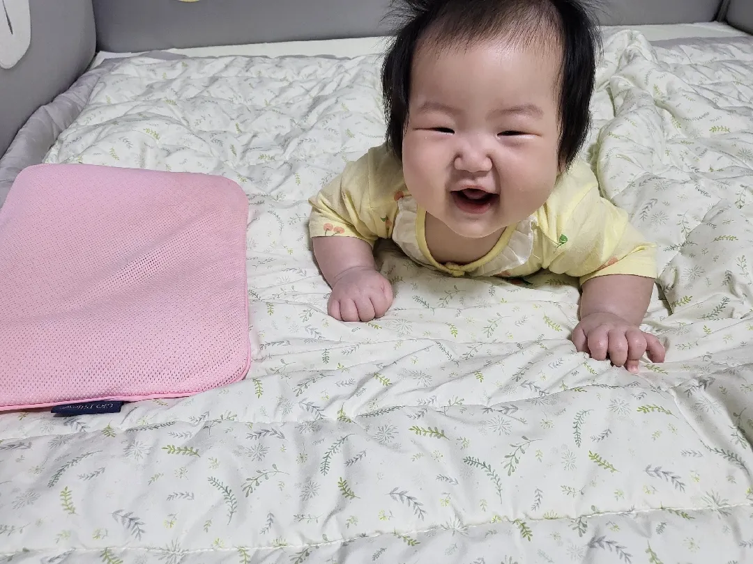 환하게 웃어주는 미소 천사 서린이 보고 가세요 