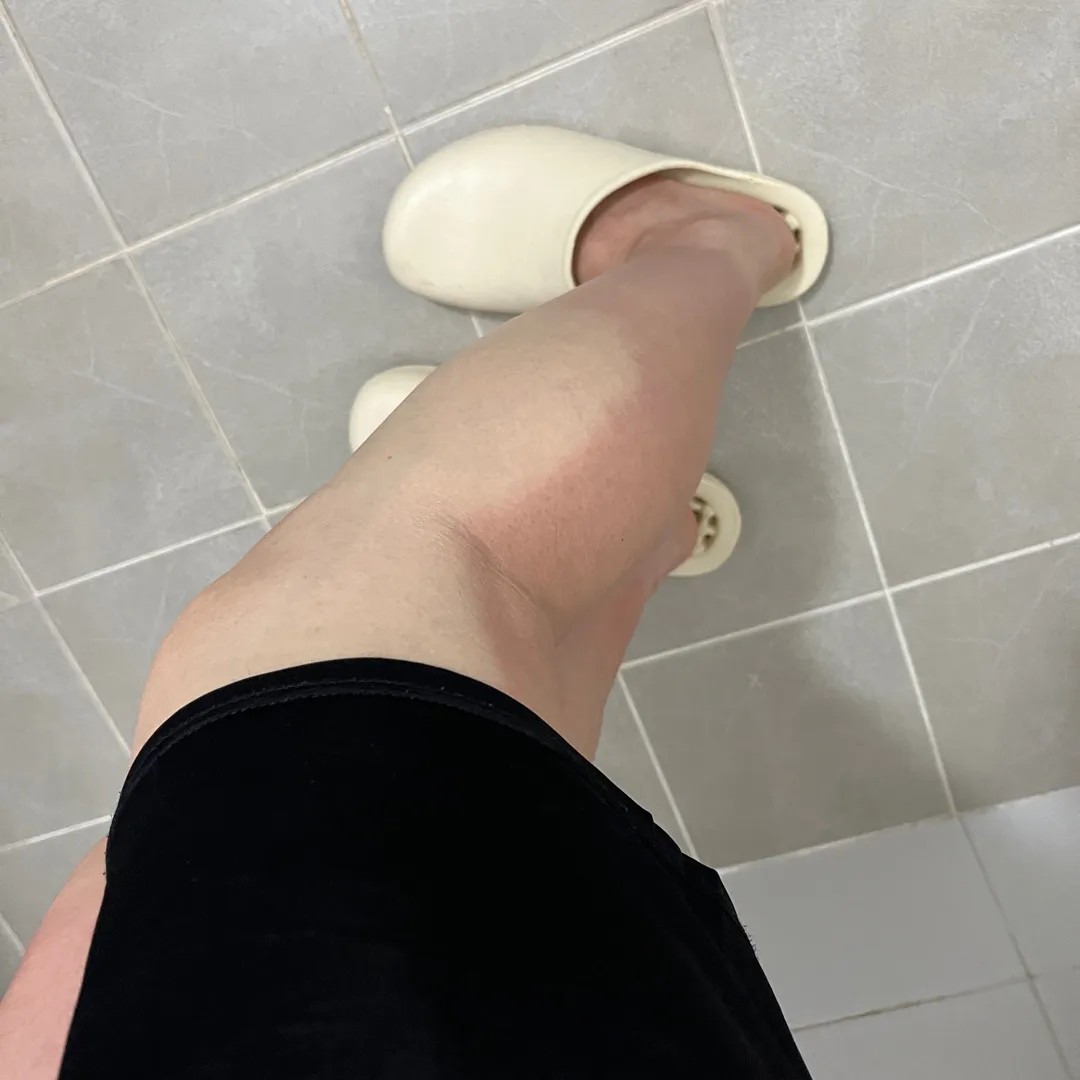 다리에 피가 안 통하는 것같아요.