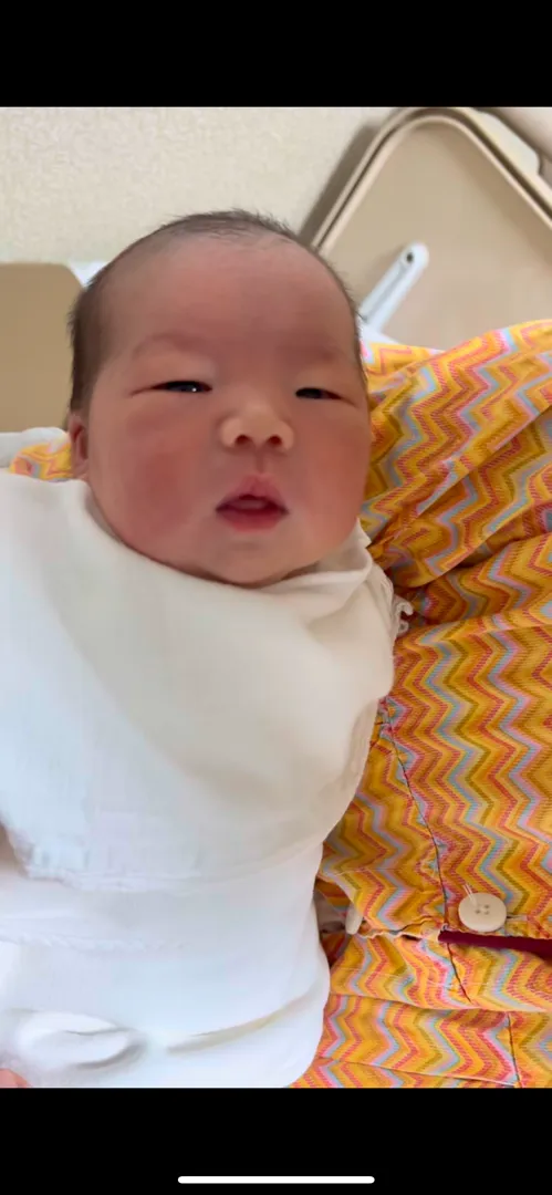 4.4일 제왕으로 예쁜 딸 만났어요💓💓