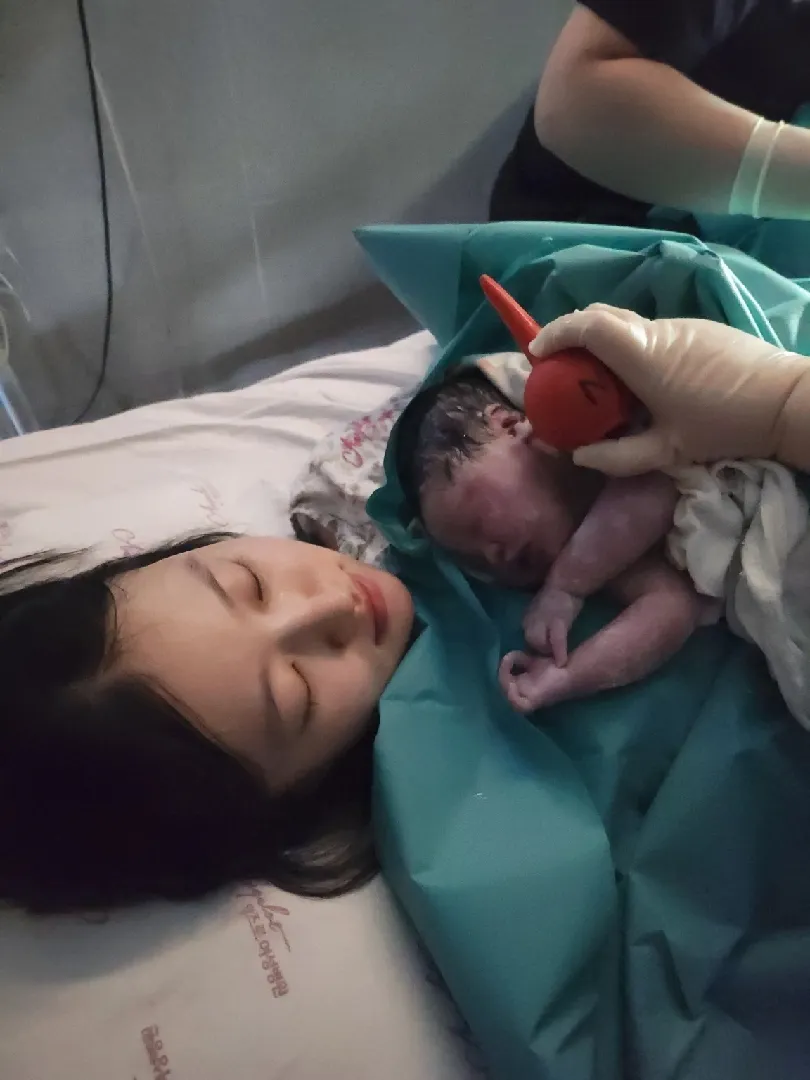 38주0일 자연분만성공!