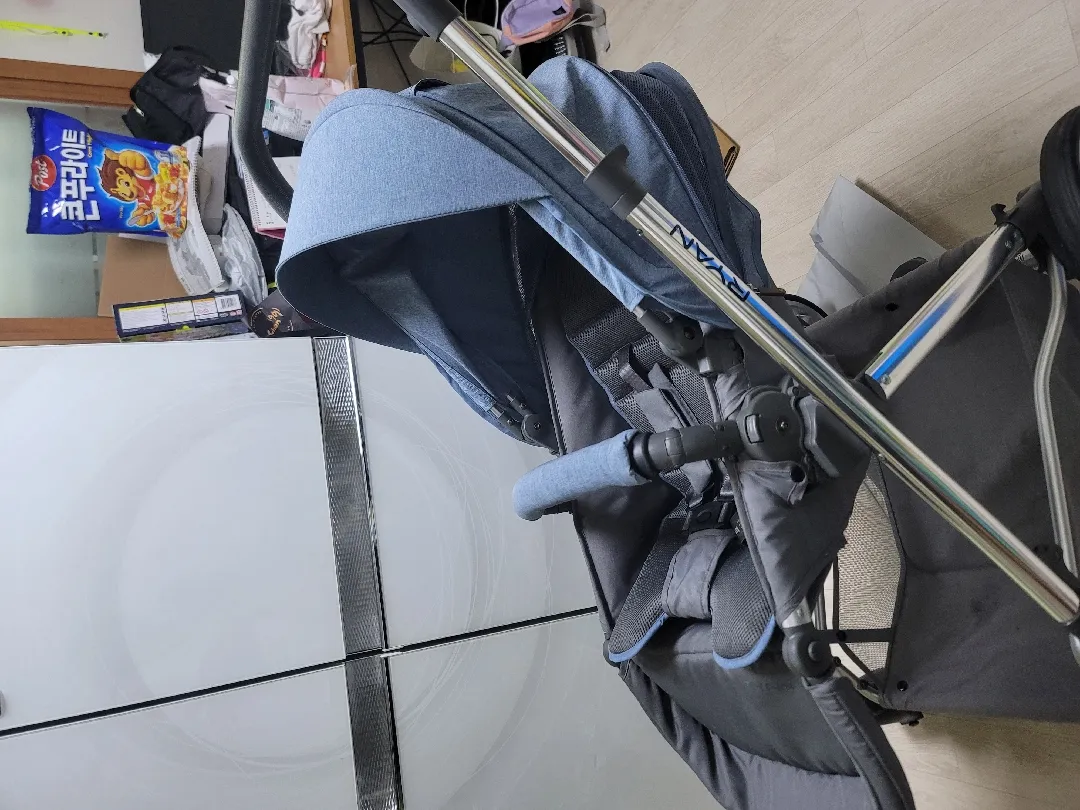 유모차