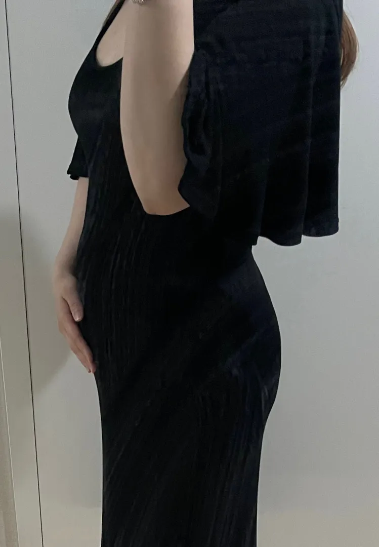 18주되니까 배가 훅훅 나오네용..