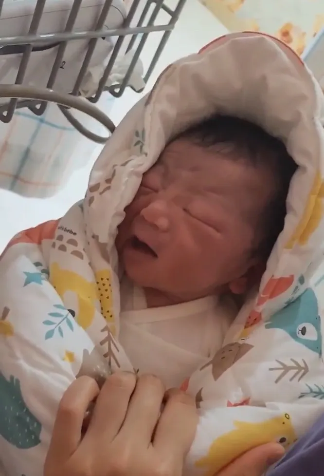 38주 4일, 오늘 제왕절개 했어요