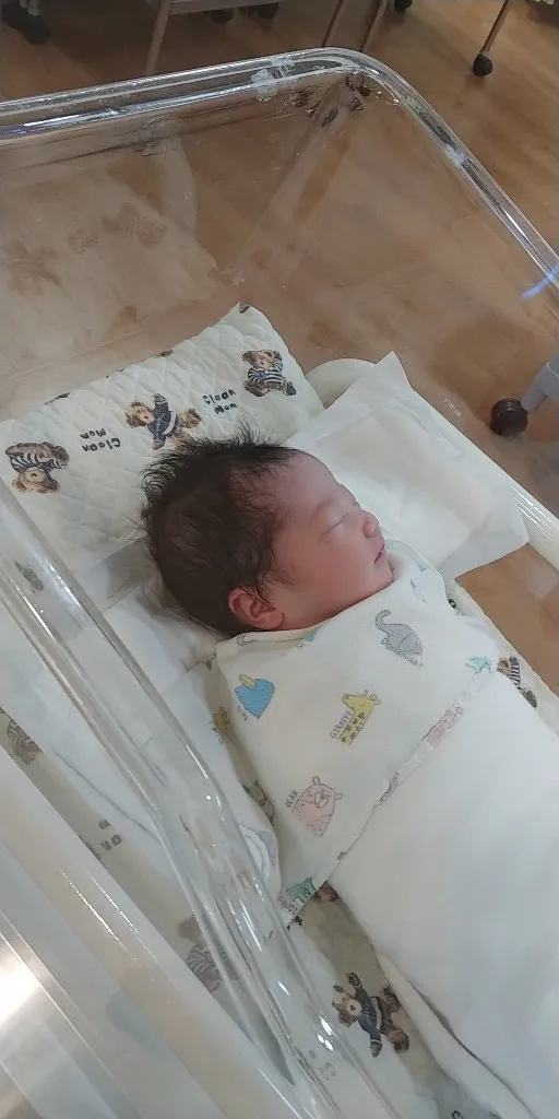 8월9일 제왕으로 출산했어요