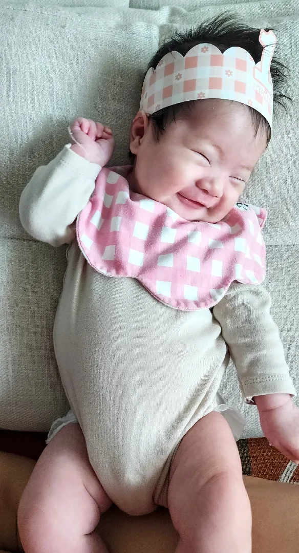 기적의 아가 :)