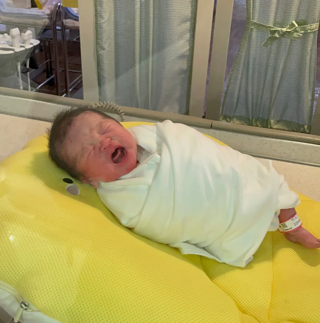 36+3 제왕출산 (2.59kg)