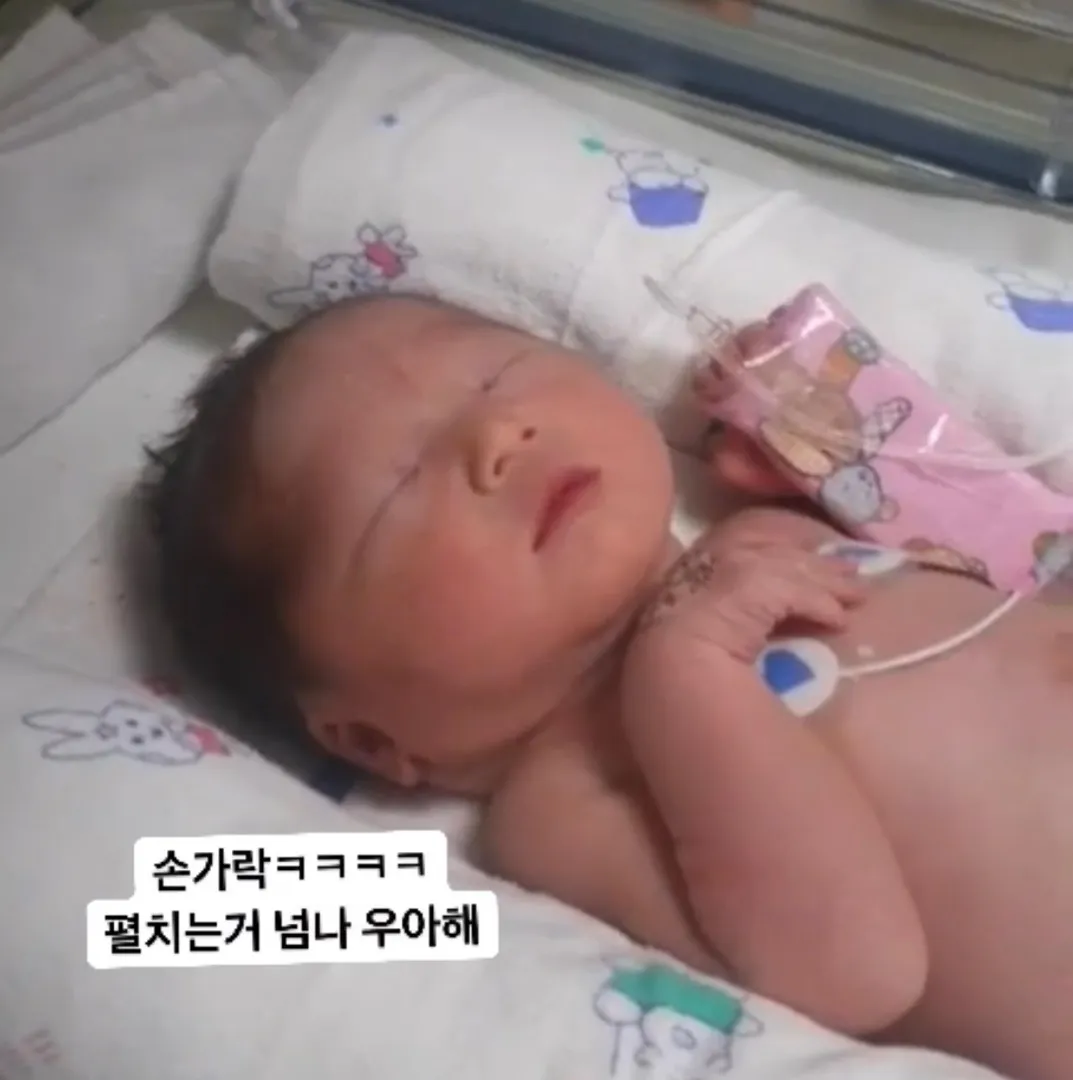 34주 5일 조기파수로 제왕절개 출산! 2.69 딸 건강❤️