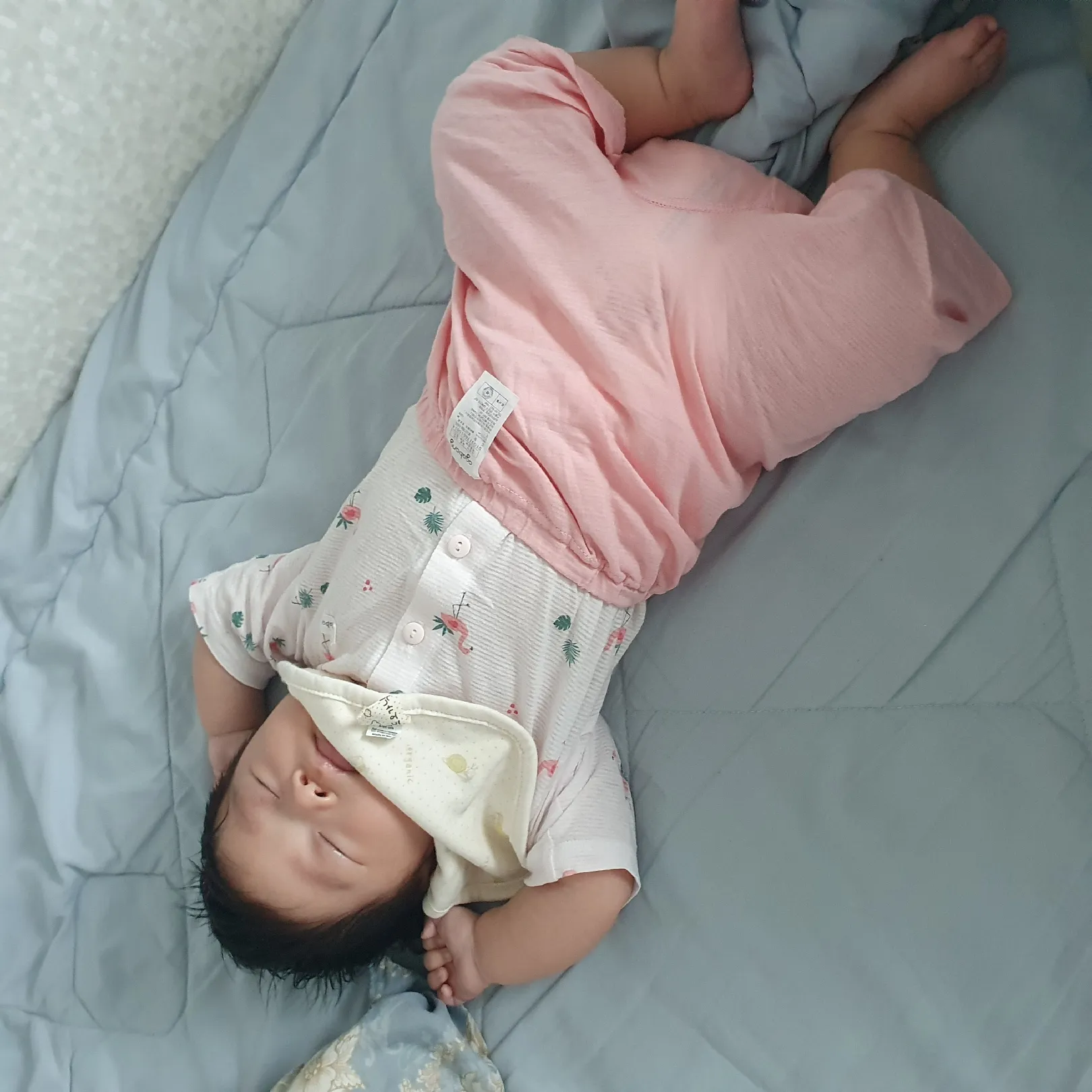 이제 침 흘릴 시기인가요? 하핳
