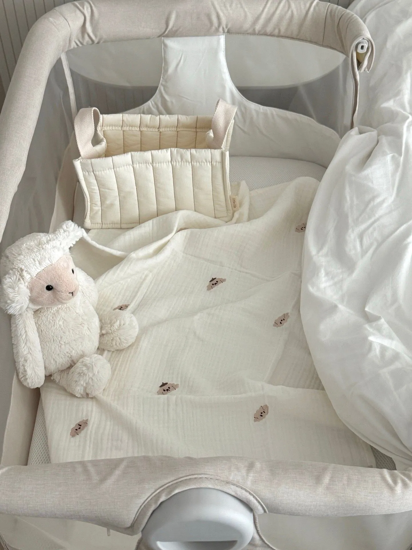 둘째맘이 추천하는 아기침대 추천! 코코페 아기침대 🛏️ 4