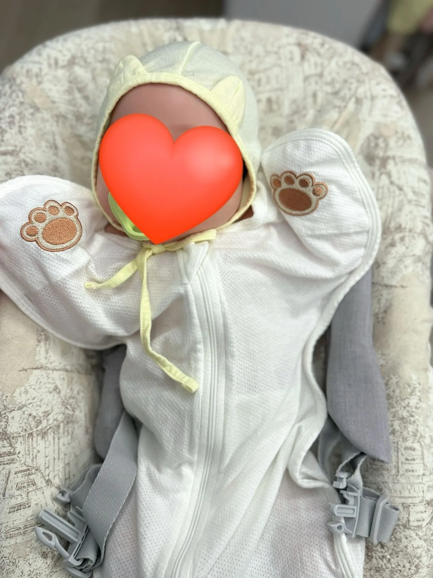신생아 스와들수트 추천, 아기가 찐으로 잘 자는 베베곰 메쉬 스와들 1