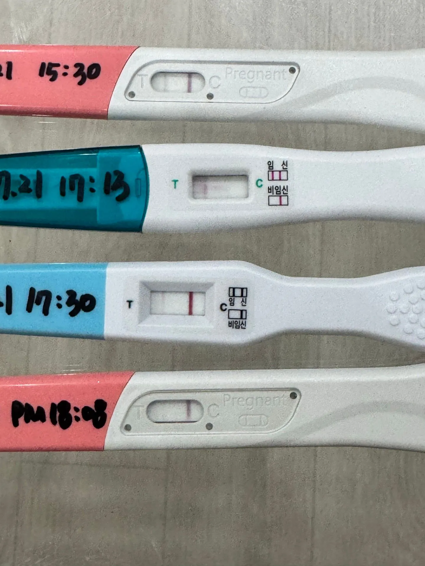 얼리 테스트기 같이 좀 봐주세요:)