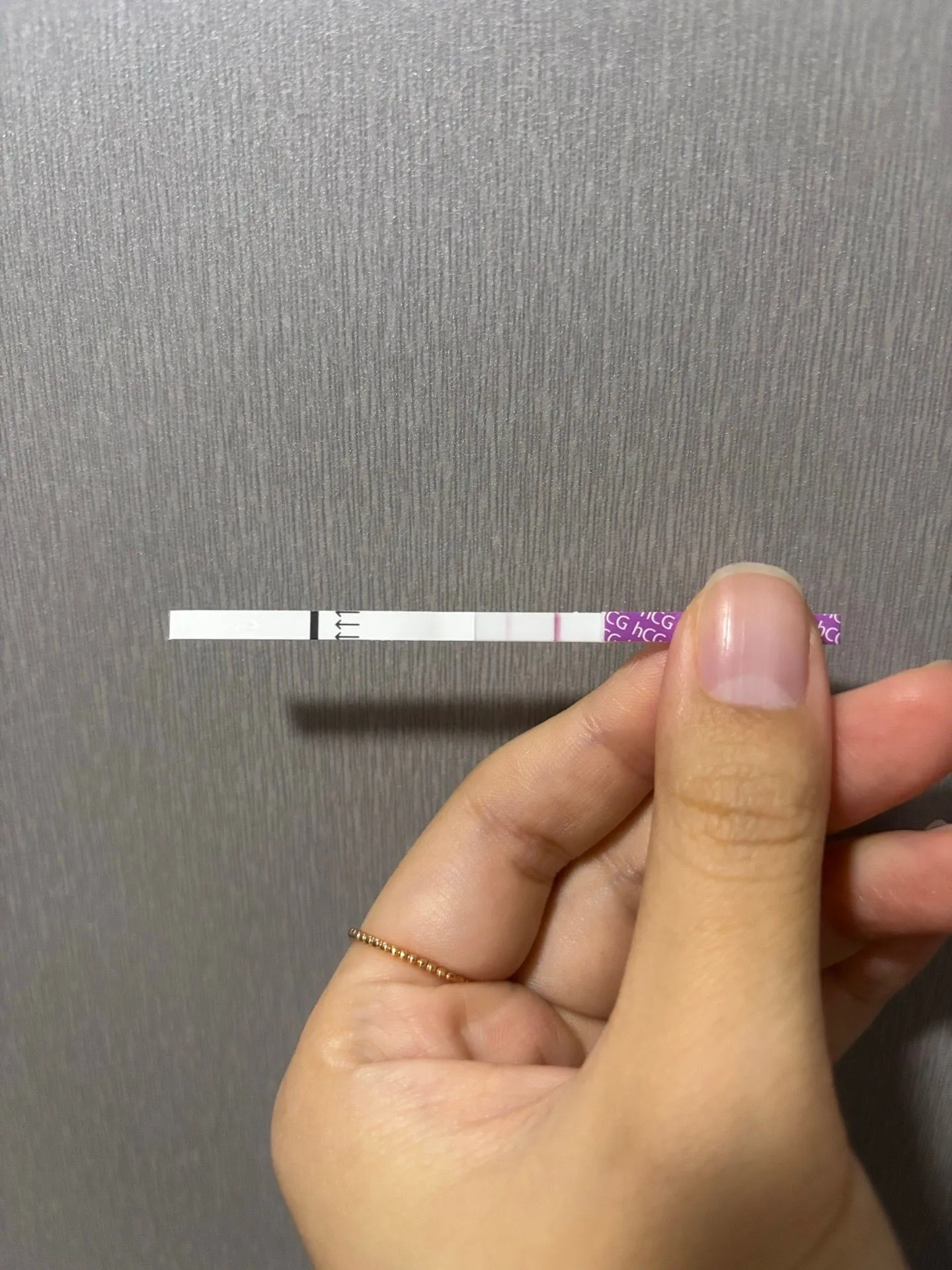 임신인지 봐주세용. 2