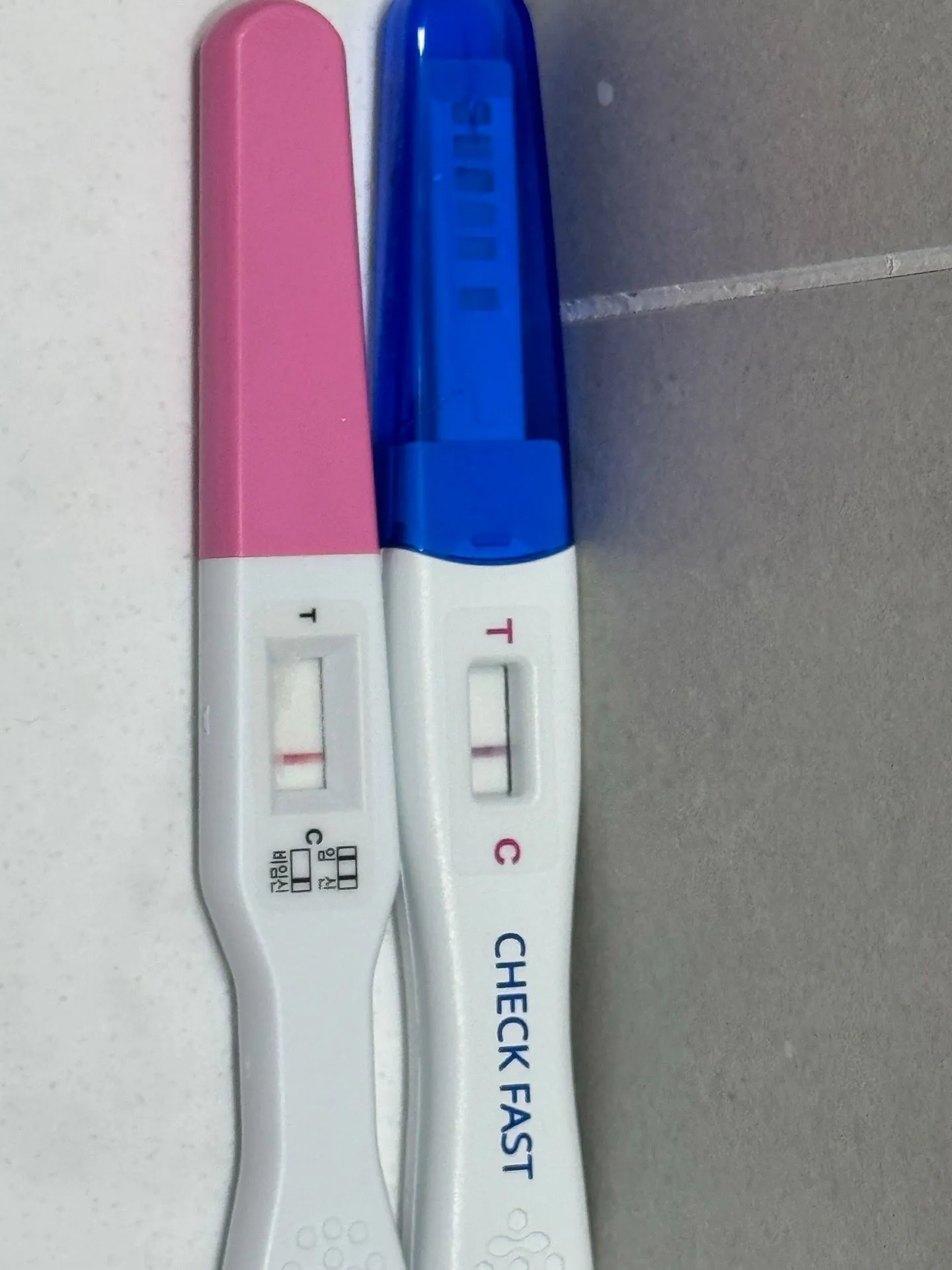 저도 두줄 보이다가 한줄인데 2