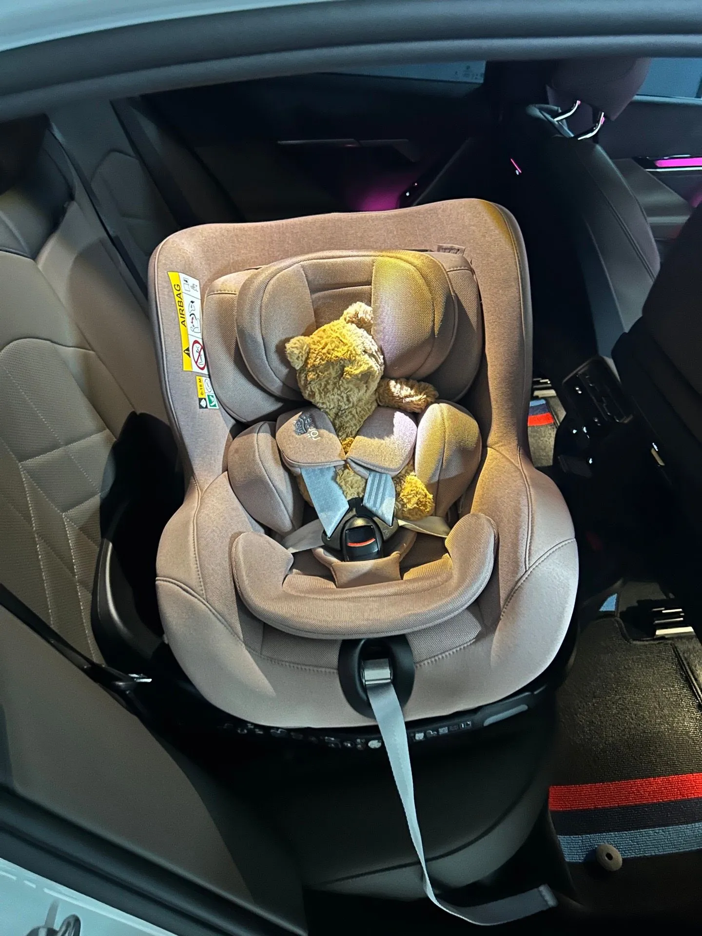 내돈내산한 독일제 신생아 카시트 듀얼픽스 프로! BMW5 패밀리카 장착 후기 2