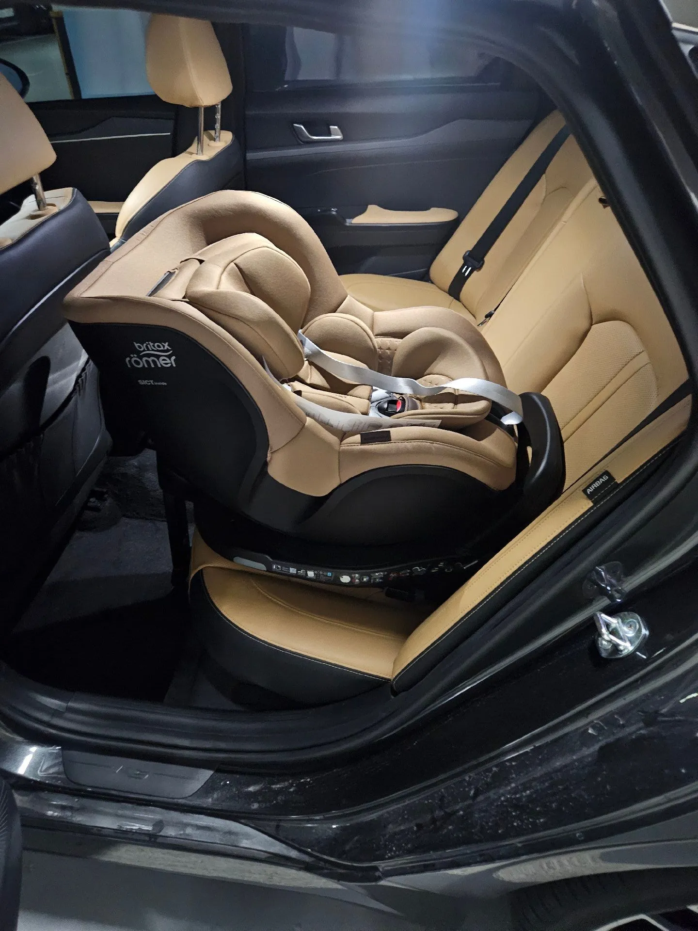출산이 다가와서 준비한 첫 카시트! 브라이텍스 듀얼픽스 PRO 럭스 K5 장착후기 🚗 1