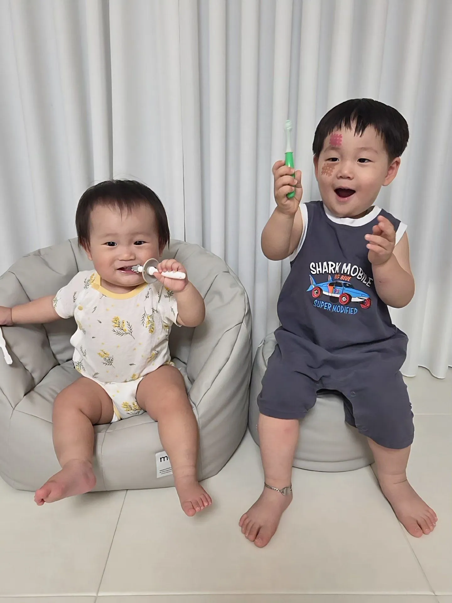 더트웰브 베이비 칫솔 사용 후기, 첫 양치 시작하기 딱! 3