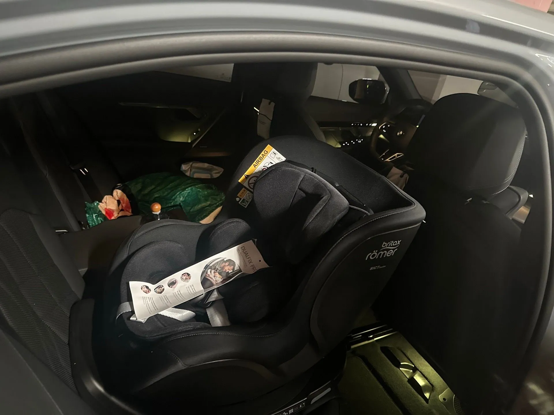 안전한 신생아 카시트 듀얼픽스 프로(BMW5시리즈) 장착 후기 4