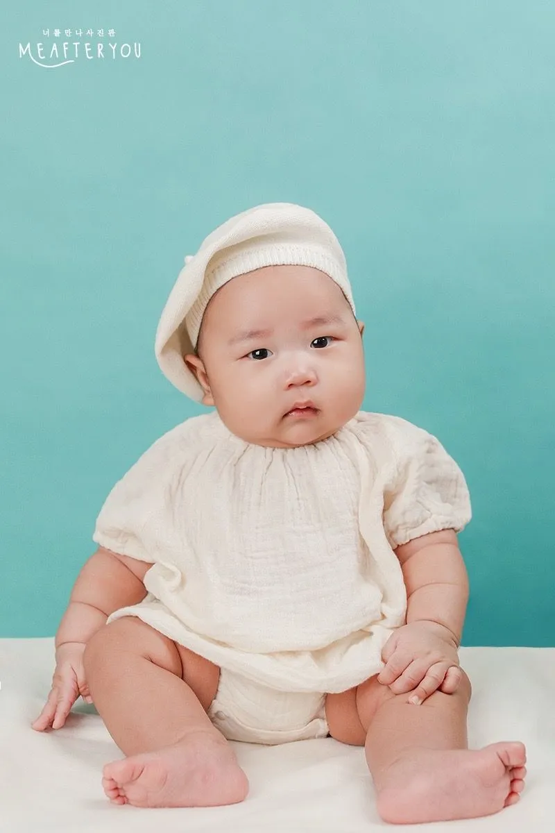 출장백일사진 찍었어요 5
