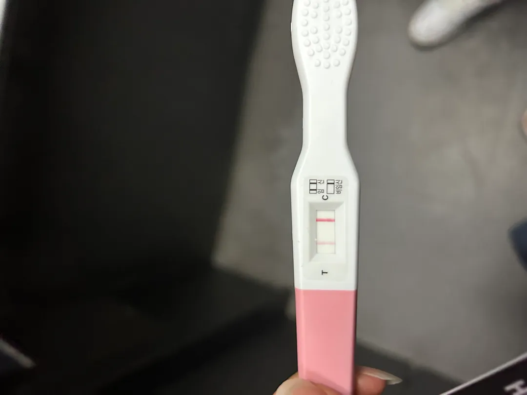 임신하면 뭐부터 챙겨야하나요?