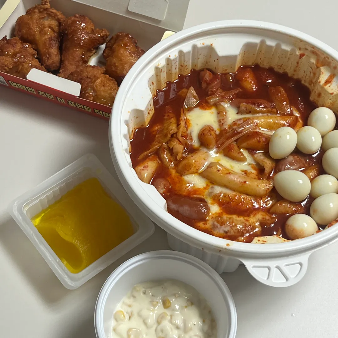 엽떡같이 매운거 먹어도 되나여 ..?