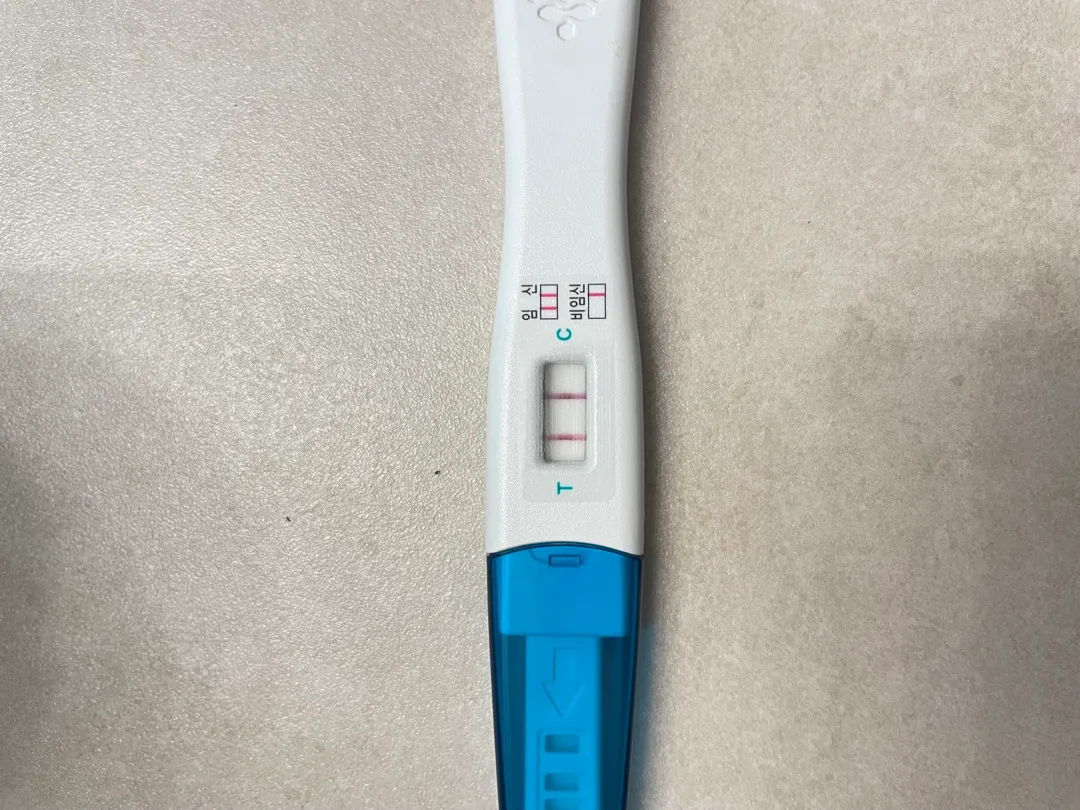 이정도 보이면 병원가서 아기집 보일까요.?