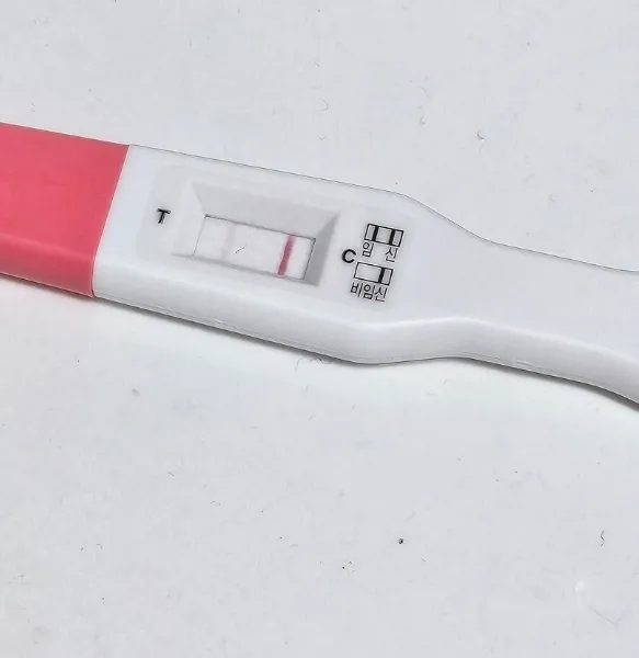 저 임신인가요..?