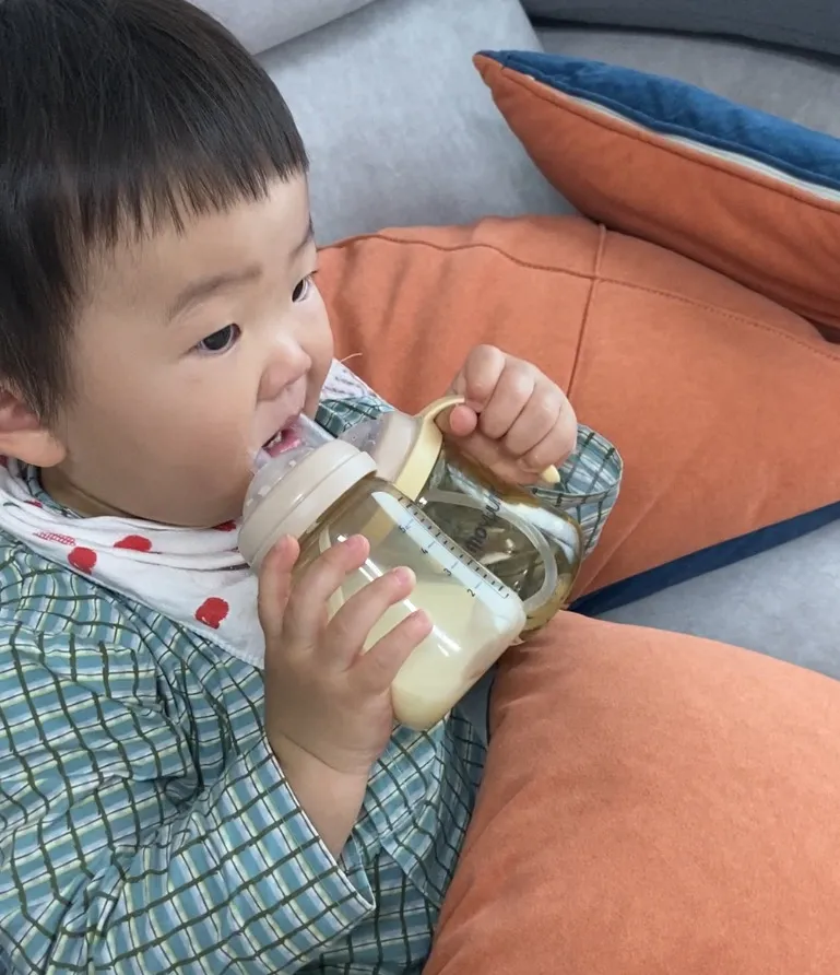 독특한 우유섭취법