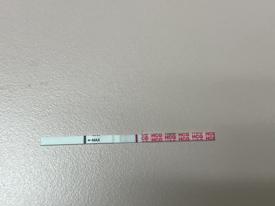 요 며칠 잠도 못자고 아팠었는데 계류일까요..
