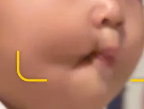 금붕어 입술을 하루종일하는데요?!