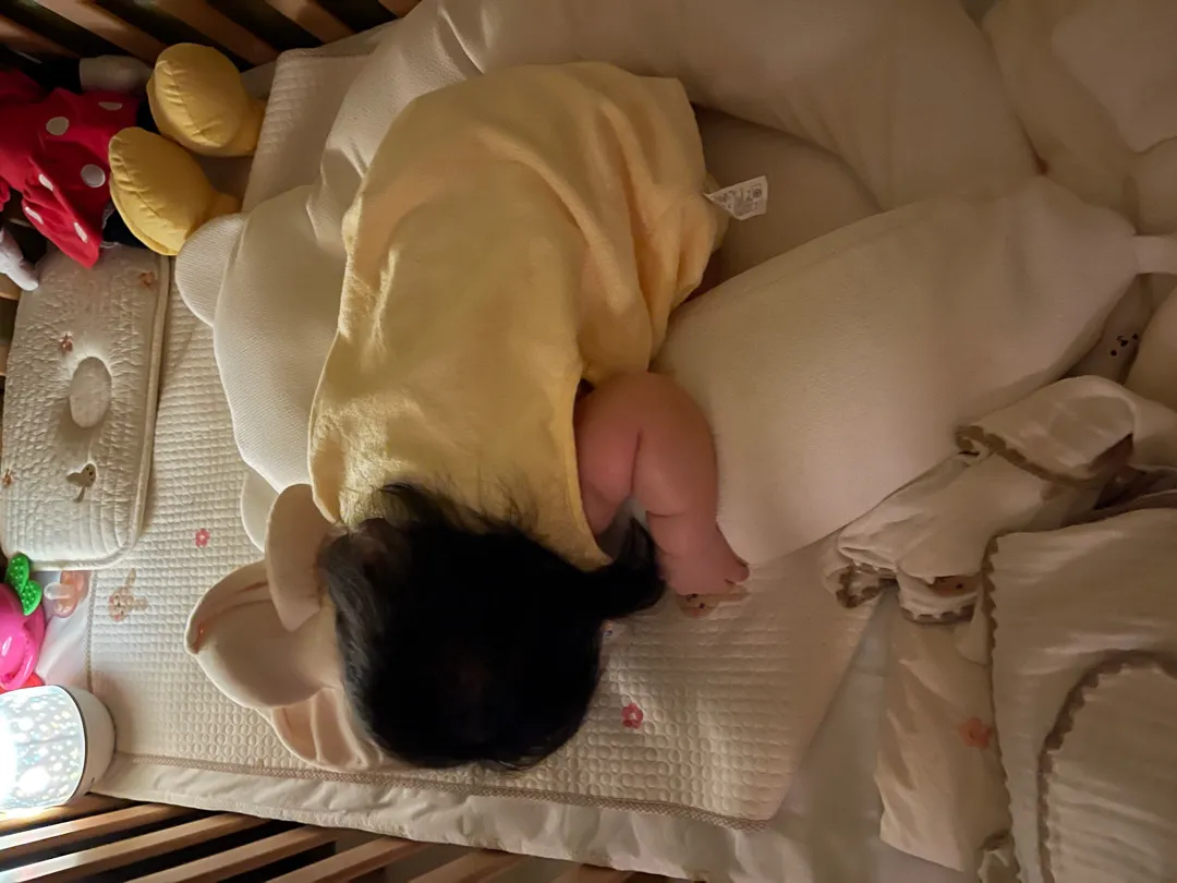7개월 아기 수면자세 궁금해요ㅠㅠ