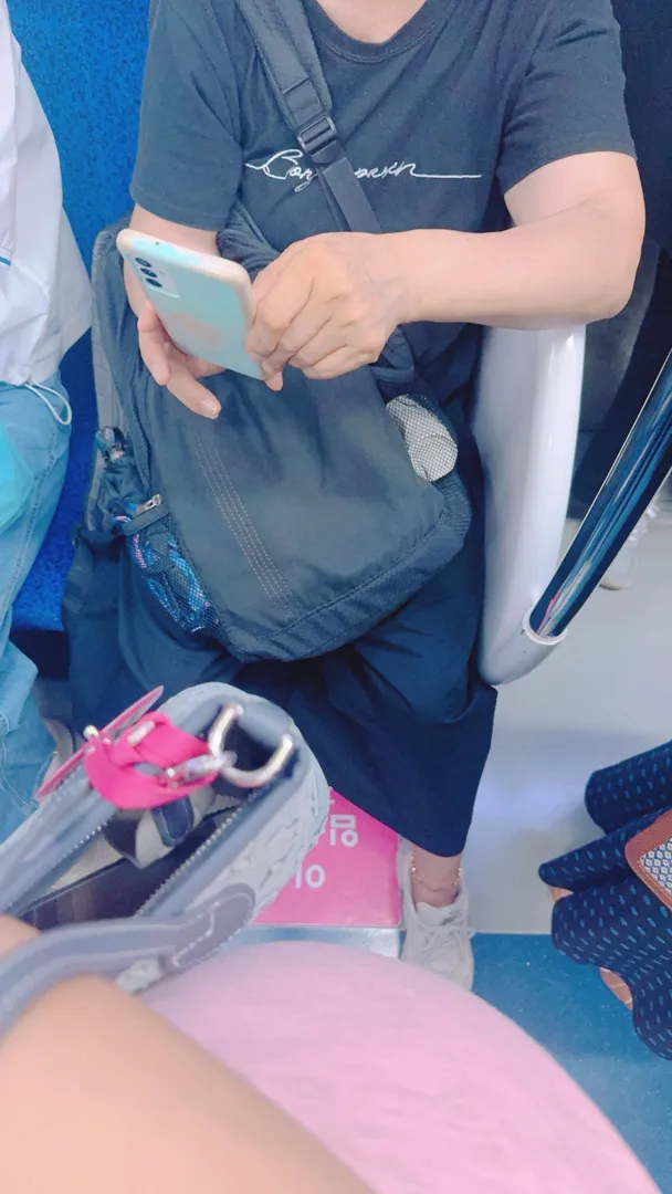 임산부 배려석은 휴 ..