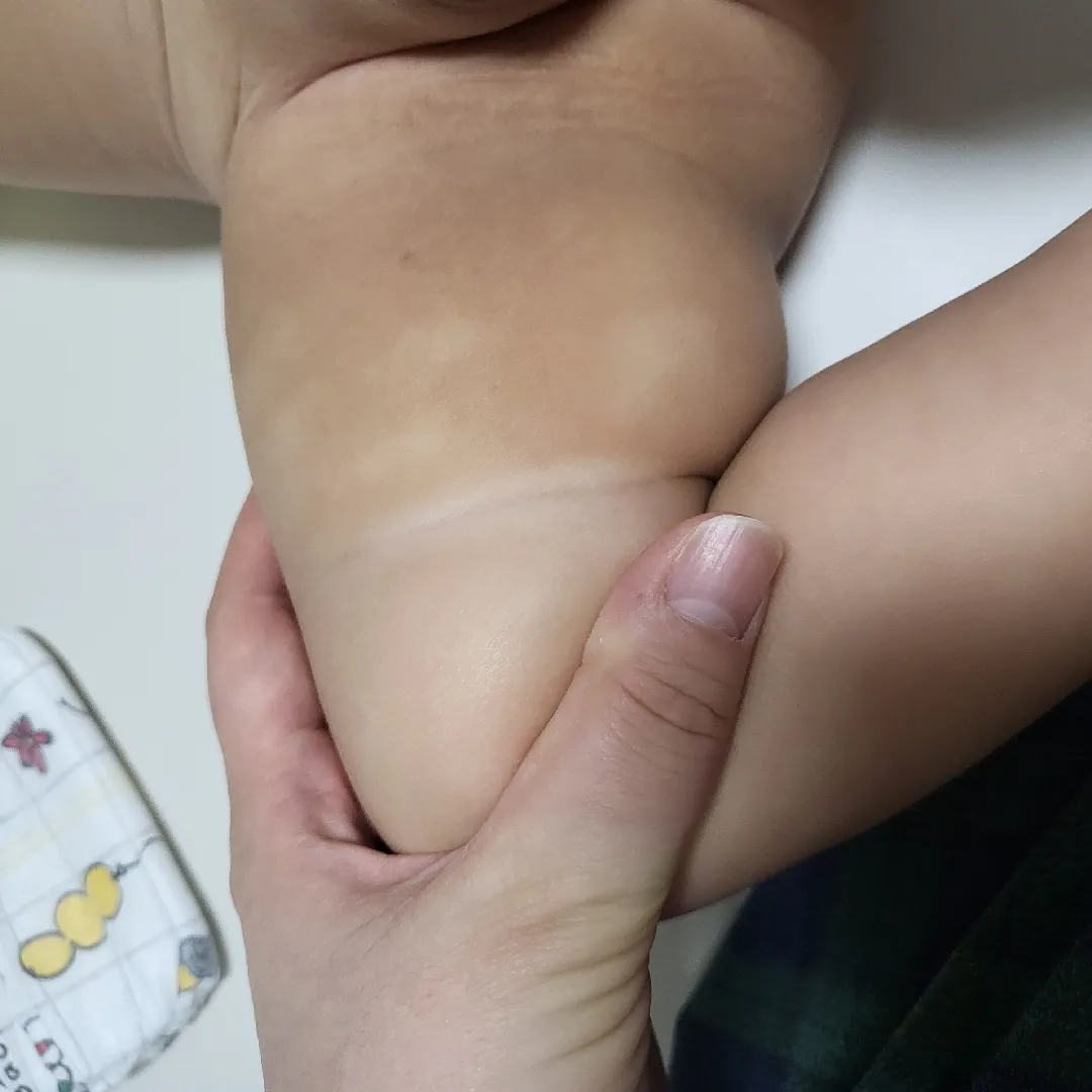 원래 이렇게 까맣나요..?