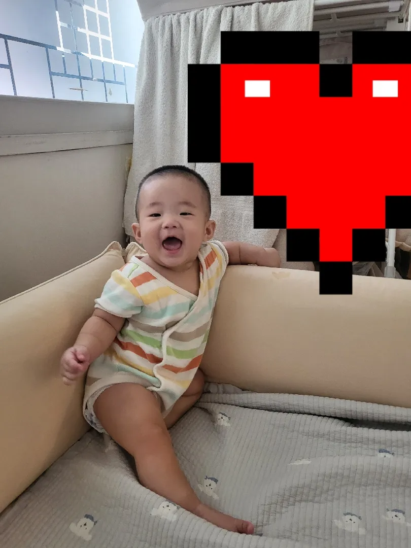 앉고 서려고 하는 아가 입면때 어떻게 하시나요?